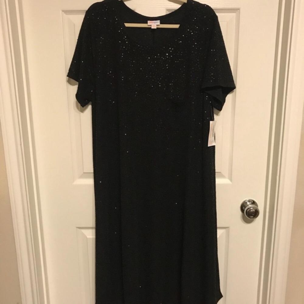 Elegant Black Carly Dress Sequined. BNWT LuLaRoe3x